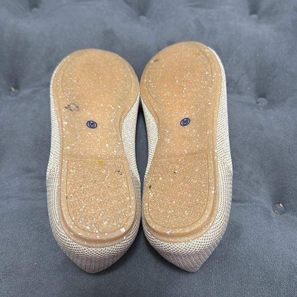 Gold Rothy’s Round Toe Flats Light Gold Metallic - Picture 5 of 6